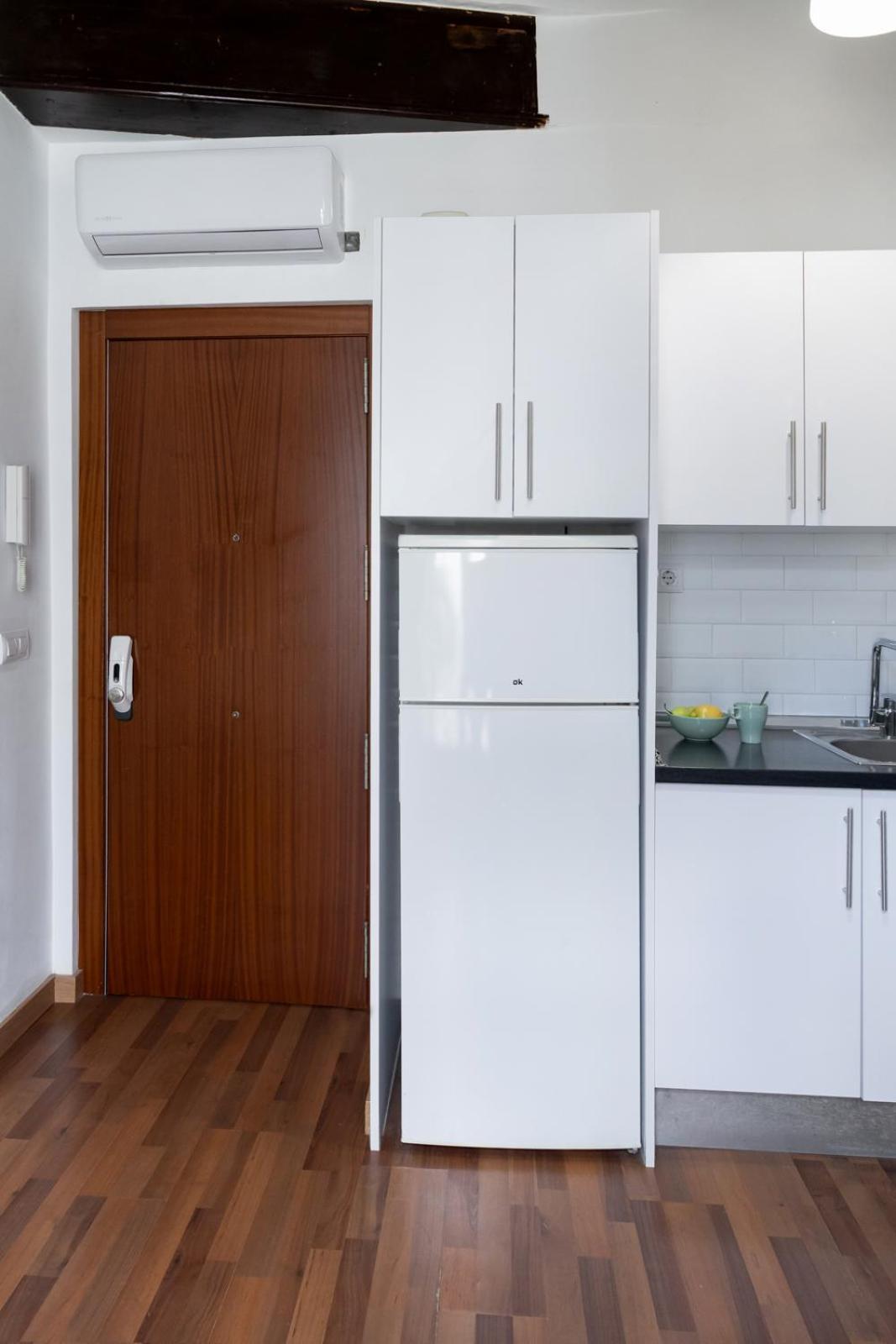 Up Town Apartment บาเลนเซีย ภายนอก รูปภาพ
